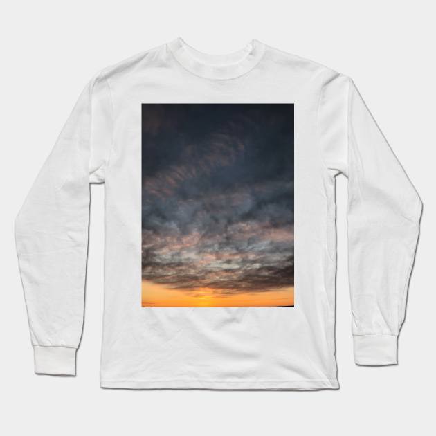 Sunrise Beauty Long Sleeve T-Shirt by r_photography1111